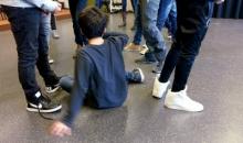 Theater Gips oder wie ich an einem einzigen Tag die Welt reparierte