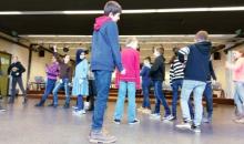 Theater Gips oder wie ich an einem einzigen Tag die Welt reparierte