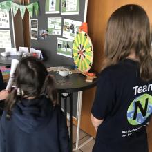 Kleidertauschparty mit St. Laurentius: Infostand